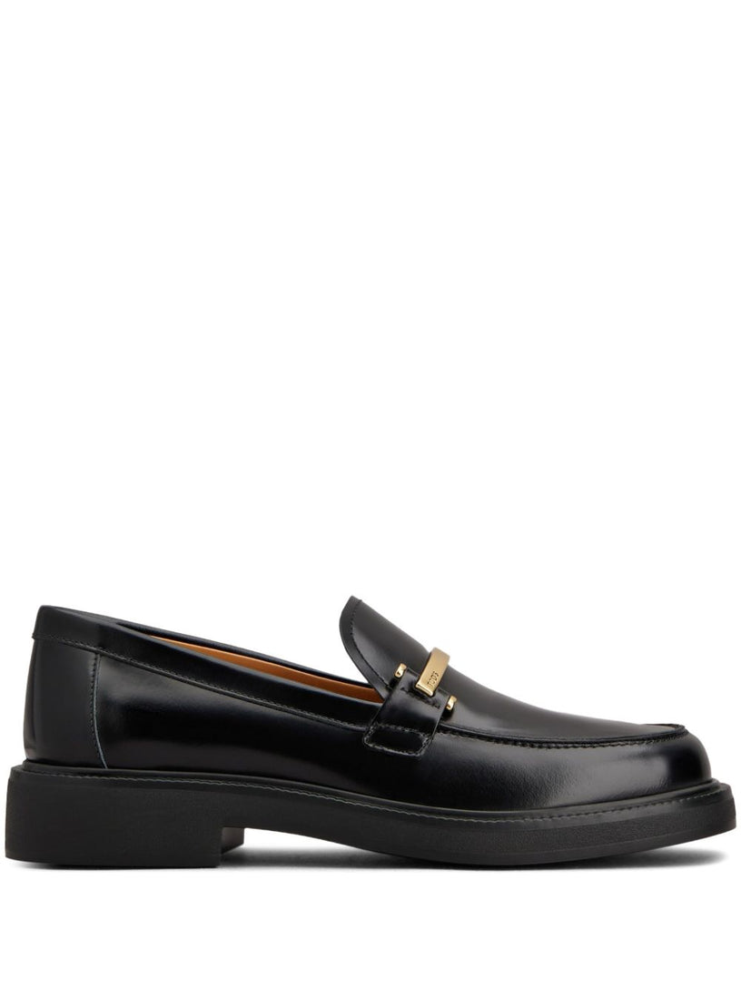 Leather loafer