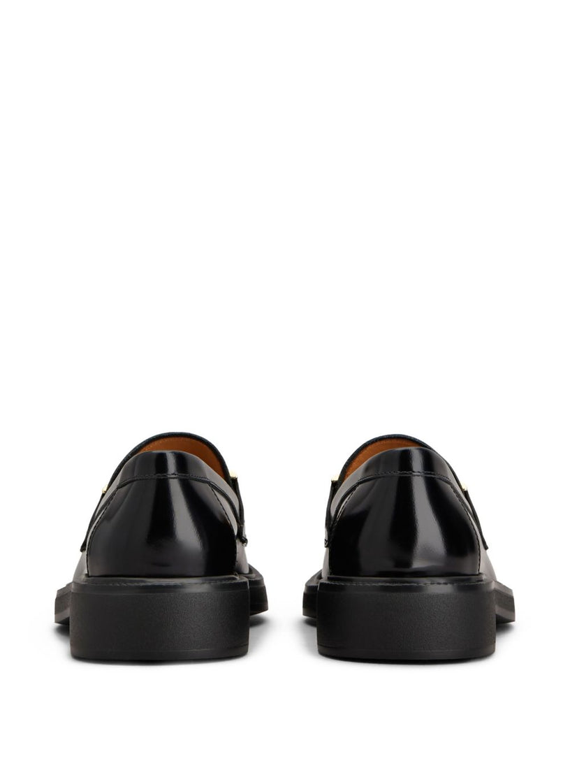 Leather loafer