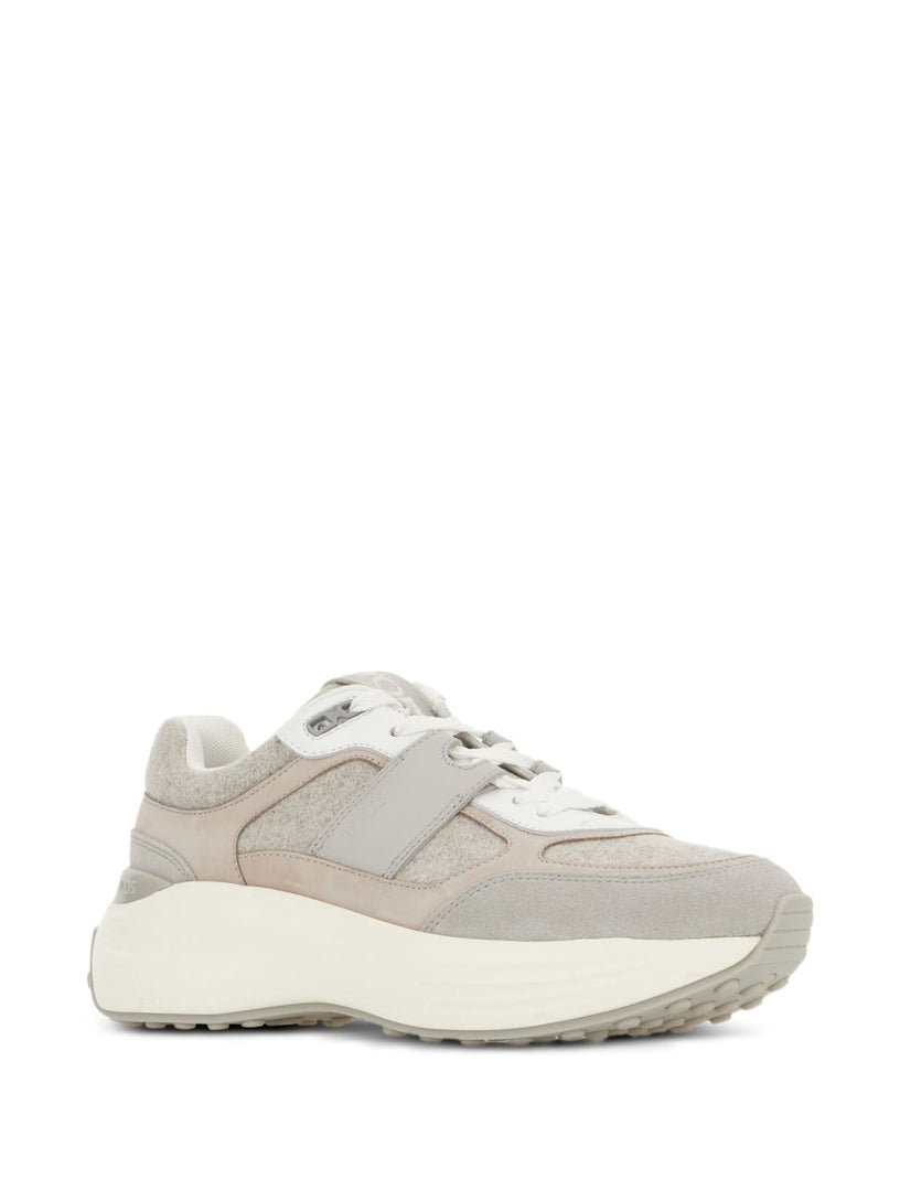 Sneakers in fabric and suede