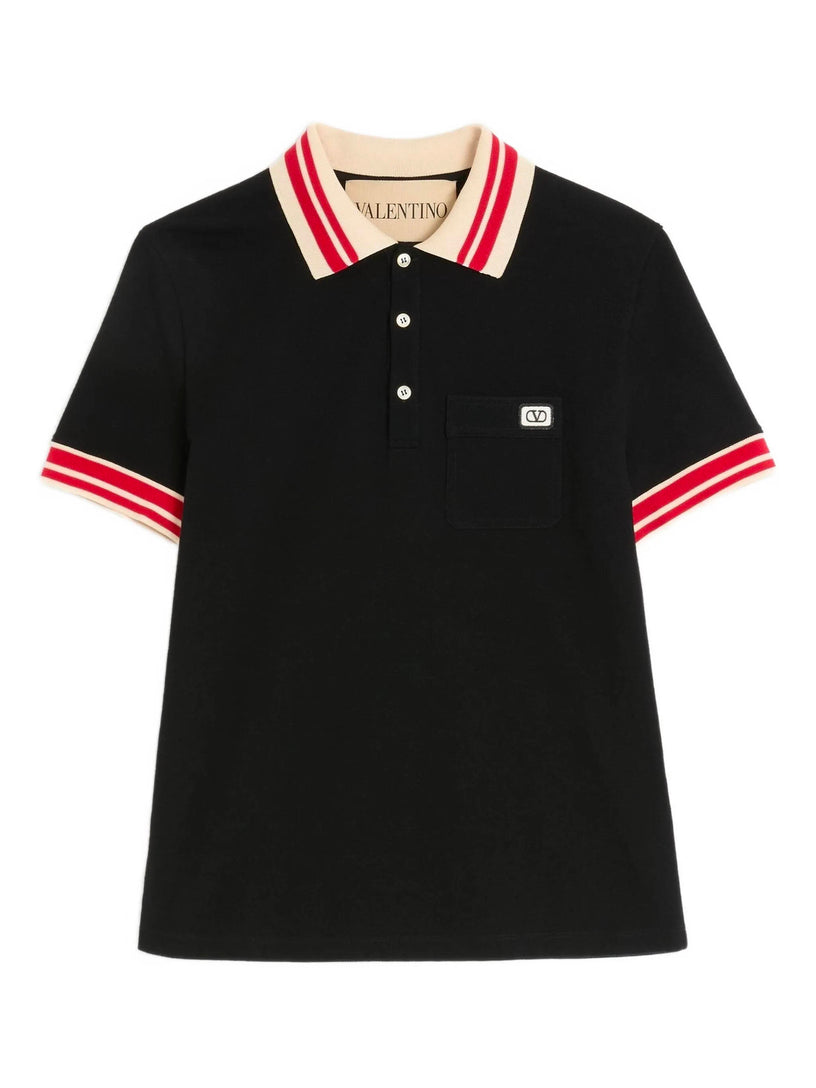Polo shirt with VLogo patch