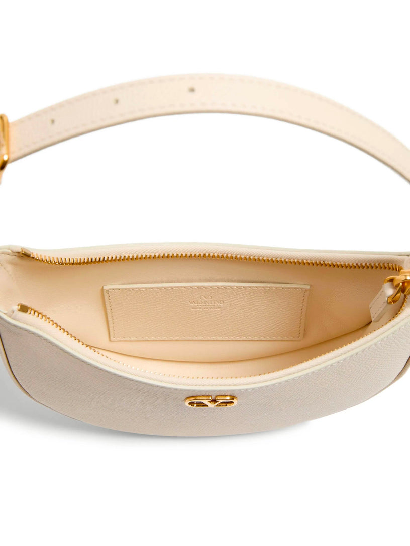 Mini hobo bag Vlogo signature in grained calf leather