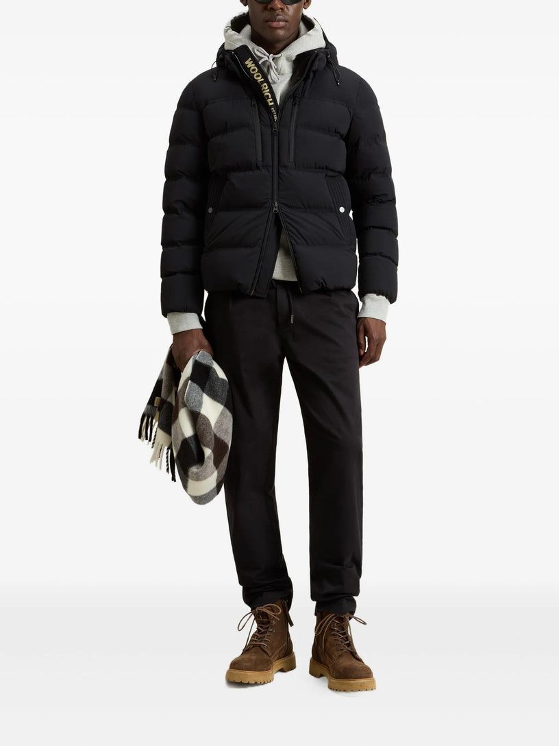 Stretch nylon down jacket