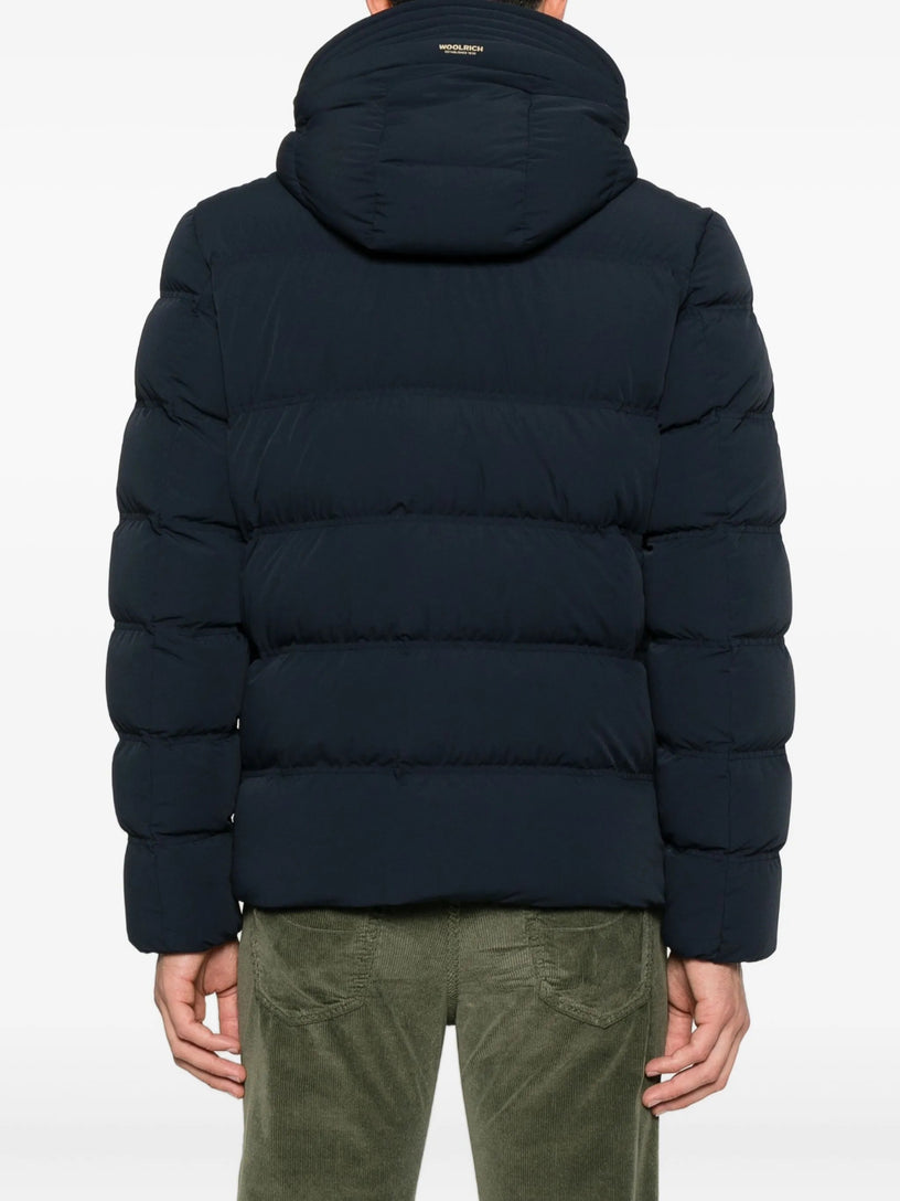 Stretch nylon down jacket