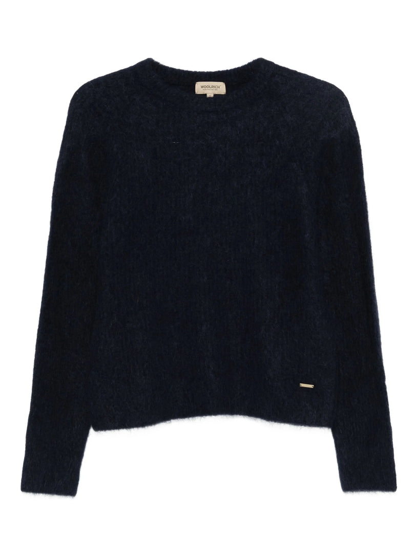 Garment-dyed crew neck sweater in alpaca and wool blend