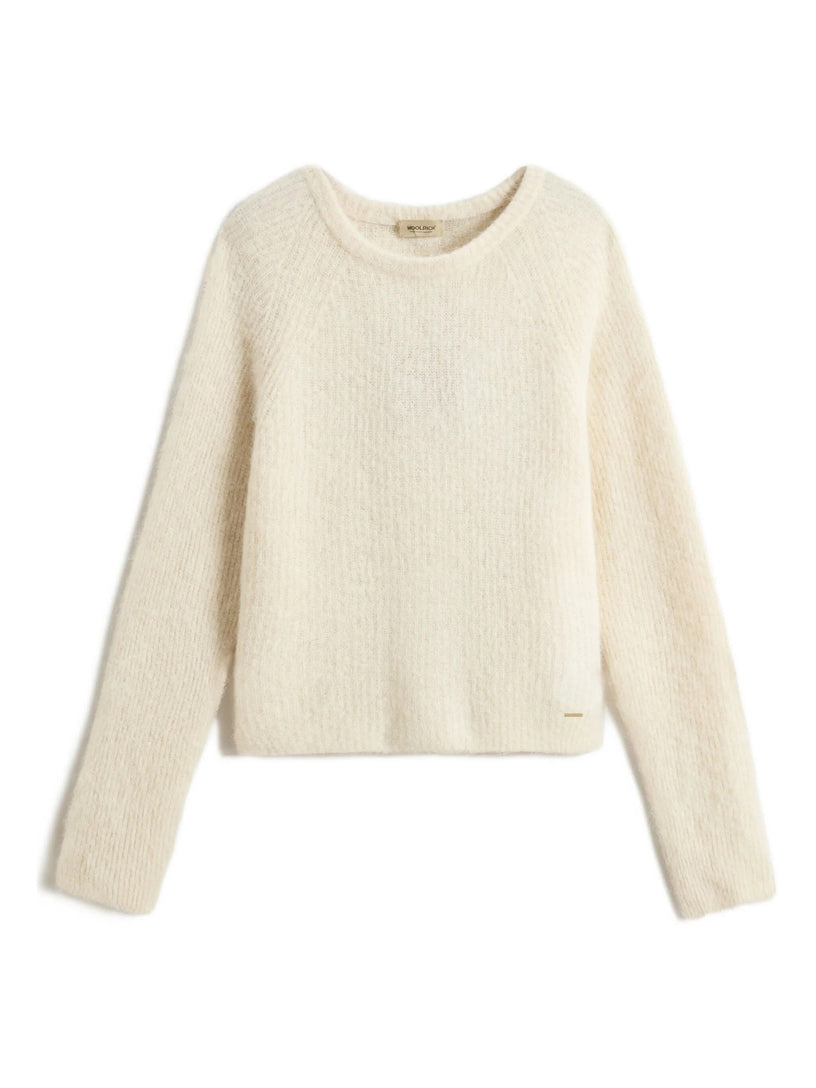 Garment-dyed crew neck sweater in alpaca and wool blend