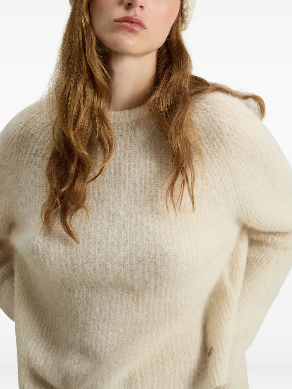 Garment-dyed crew neck sweater in alpaca and wool blend