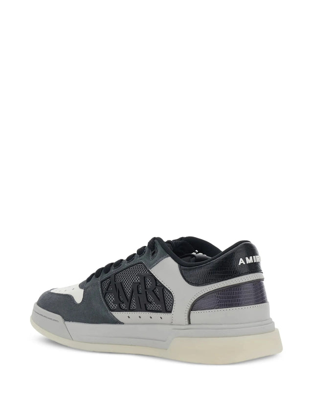 Classic low sneakers