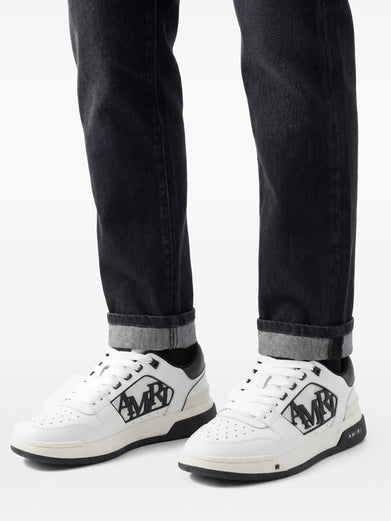 Classic low sneakers