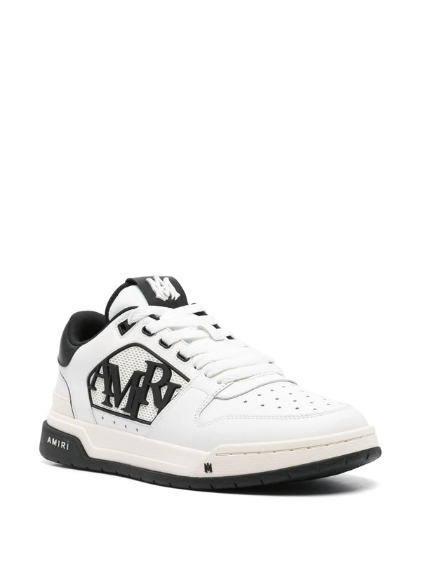 Classic low sneakers