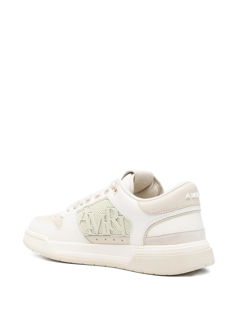 Classic low sneakers