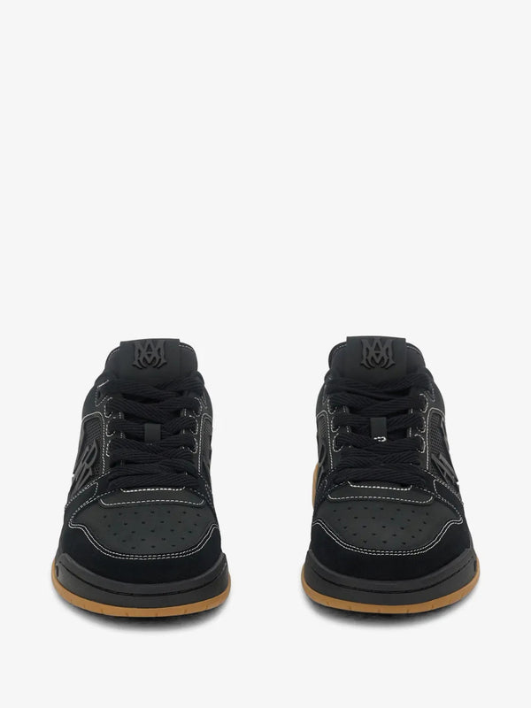Classic low sneakers