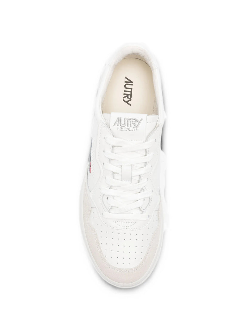 Sneakers Medalist