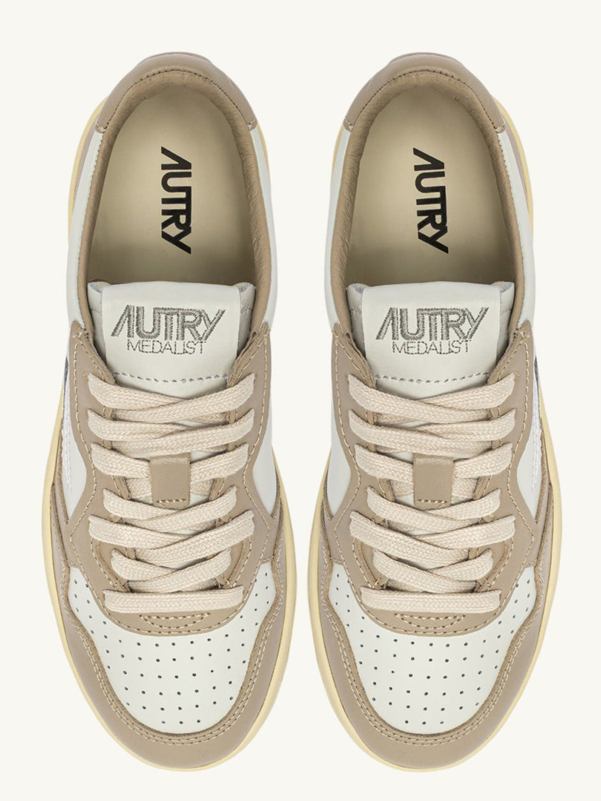 Sneakers Medalist