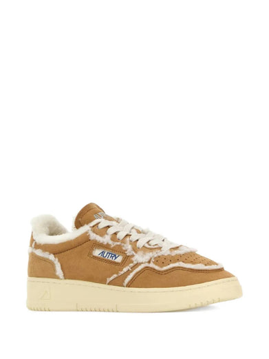 Medalist low in camoscio e shearling