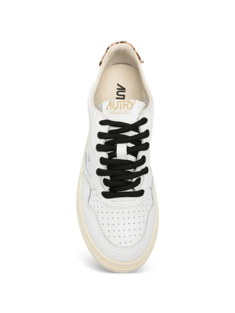 Sneakers Medalist