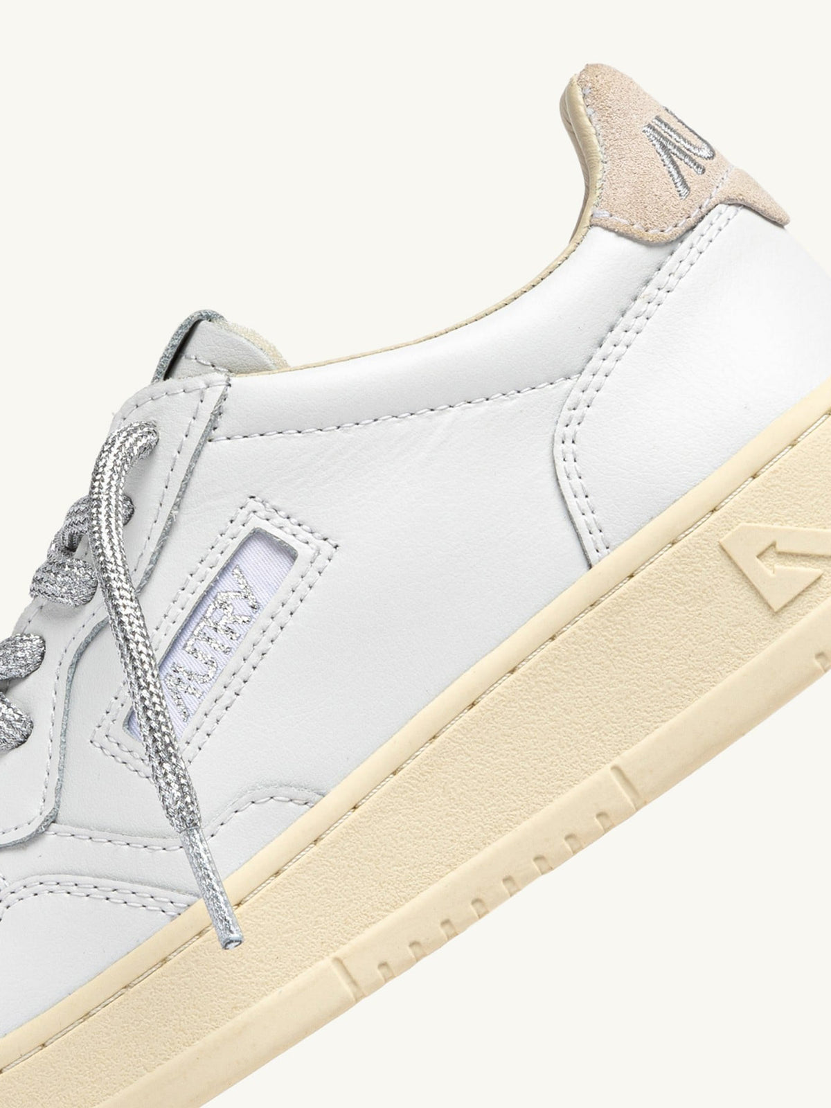Sneakers Medalist
