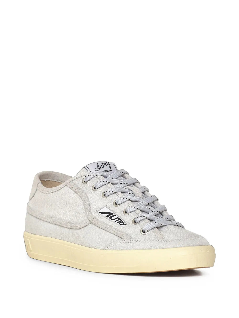 Sneakers windscape low in suede