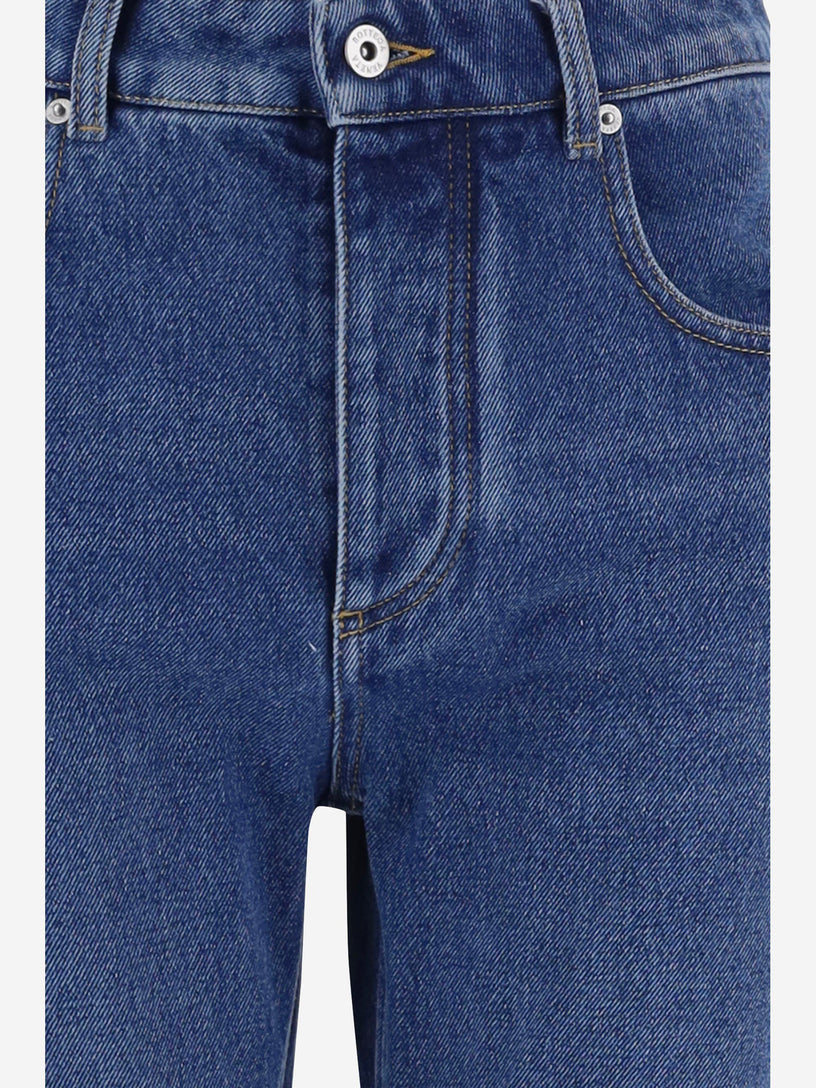 Washed jeans