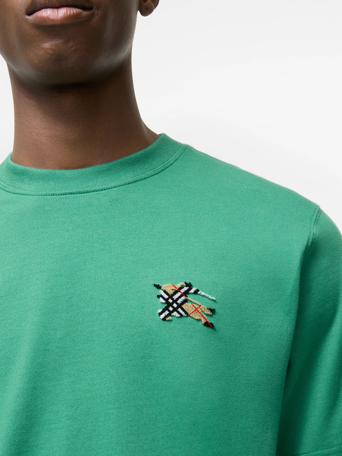 T-shirt con cavaliere