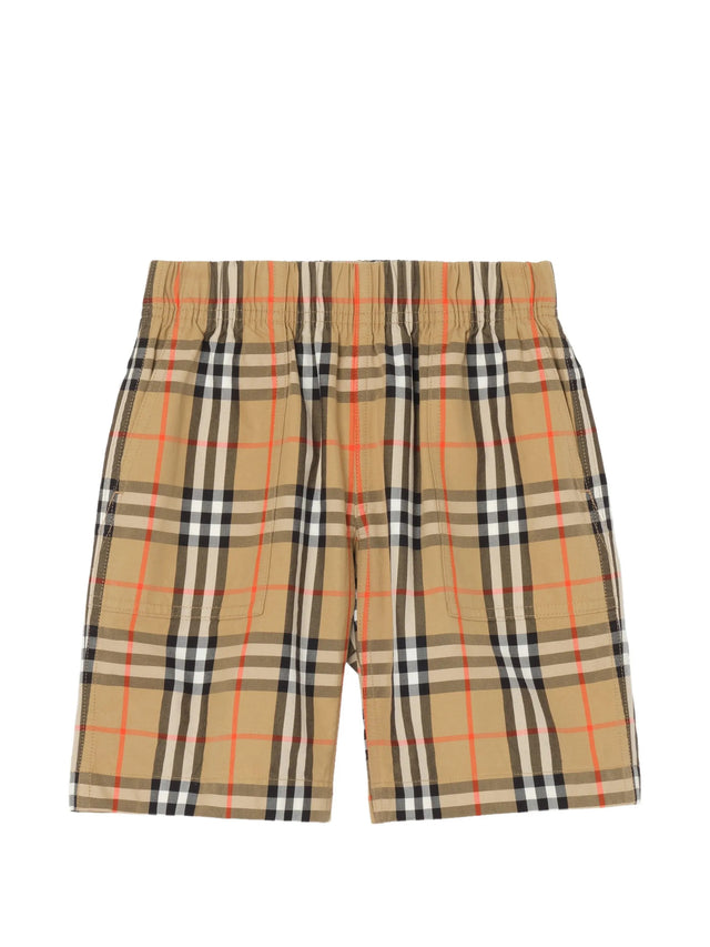 Shorts con Check