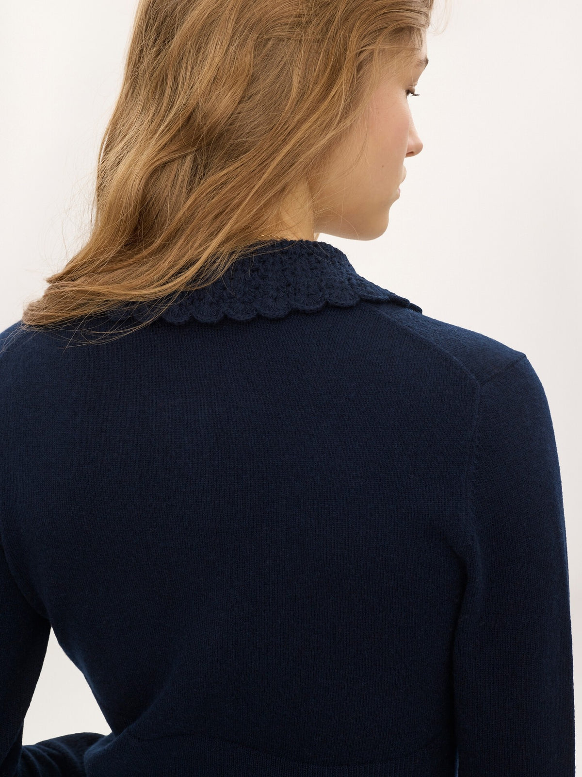 Cardigan aderente con logo