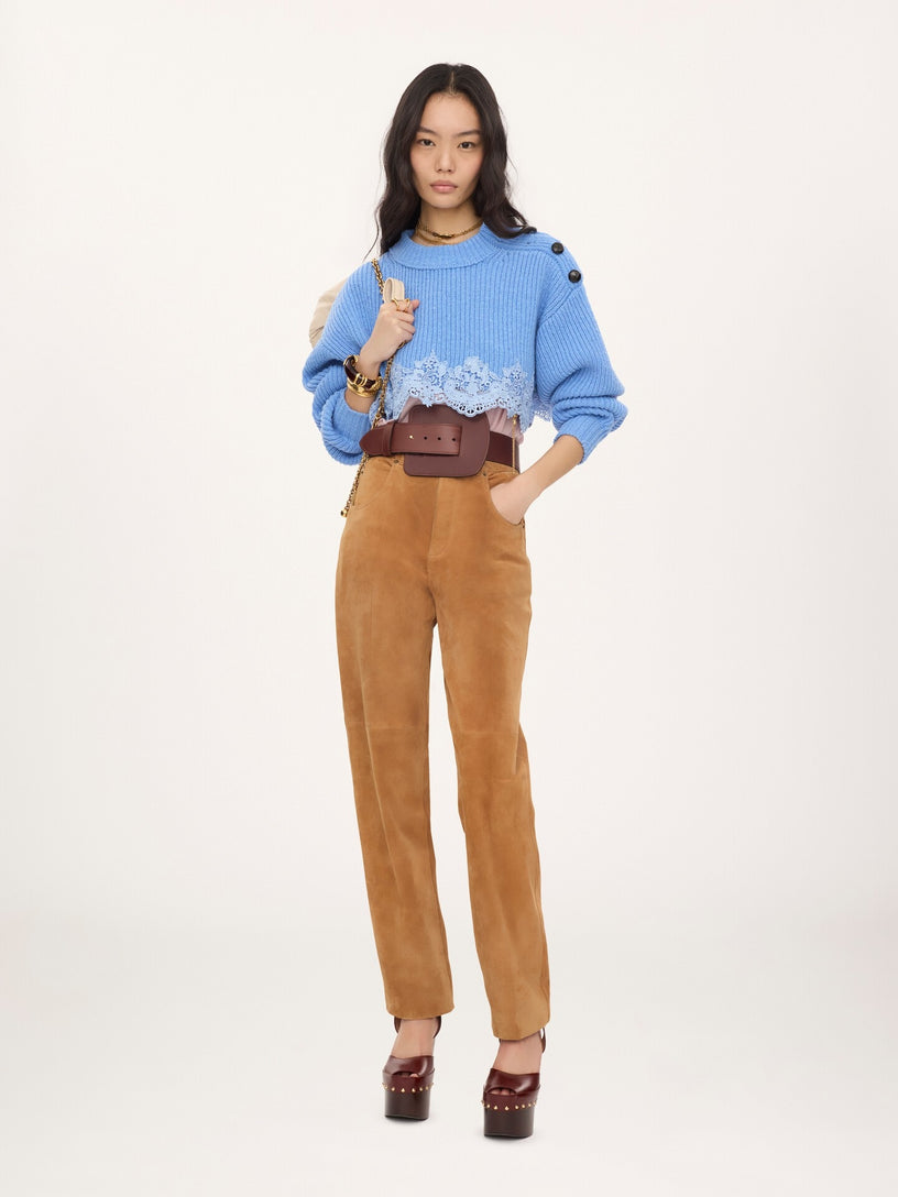 Pullover corto con pizzo