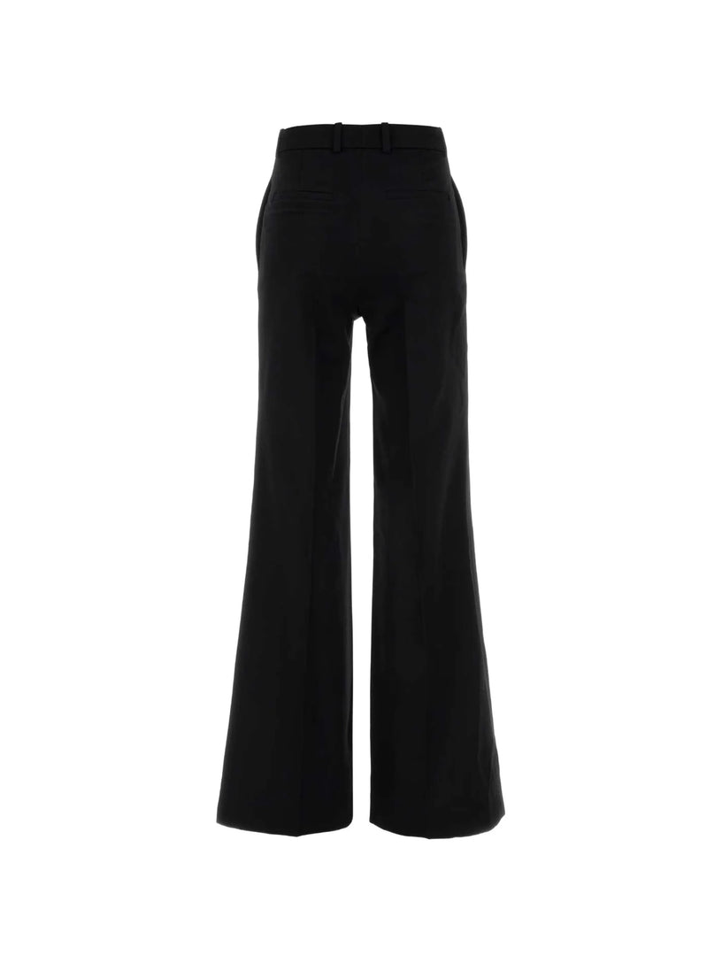 Pantaloni svasati