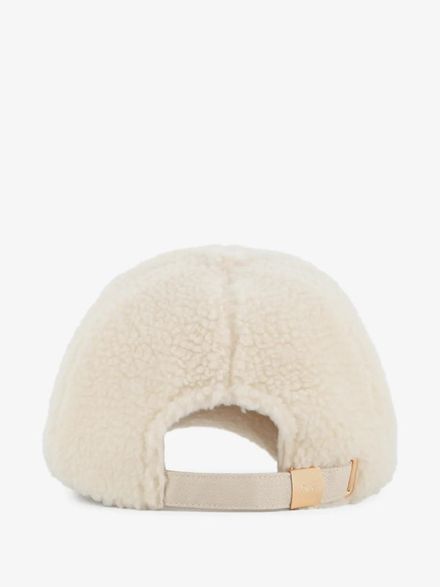 Cappello in eco pelliccia