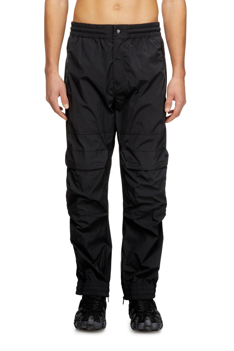 Pantaloni in nylon con tasche cargo