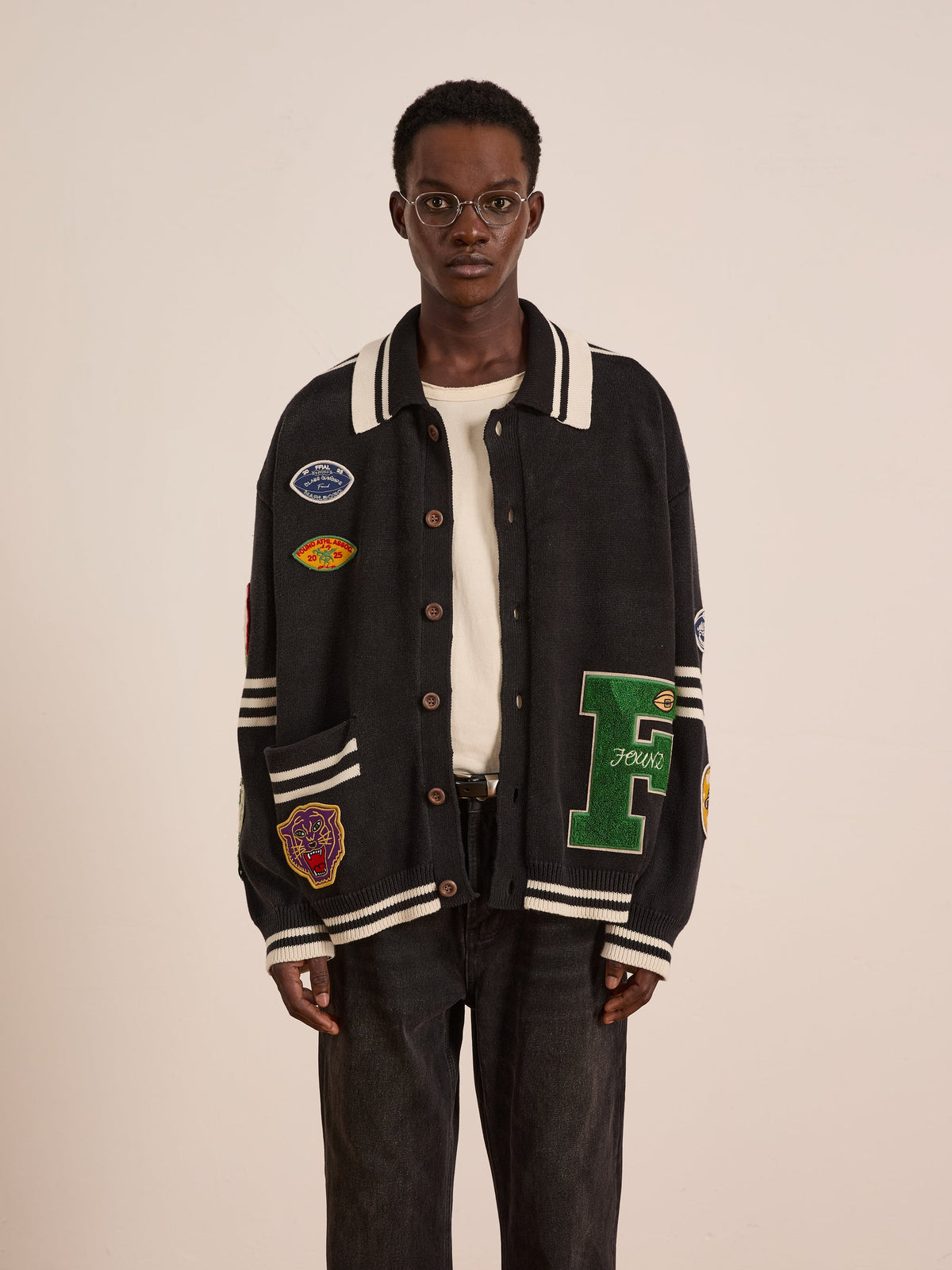 Cardigan Varsity con colletto e patch