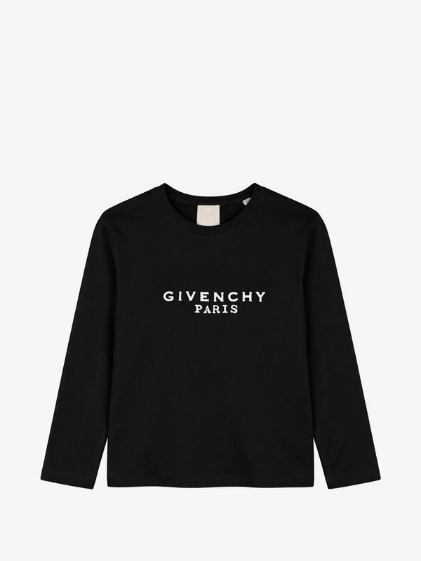Long-sleeved T-shirt