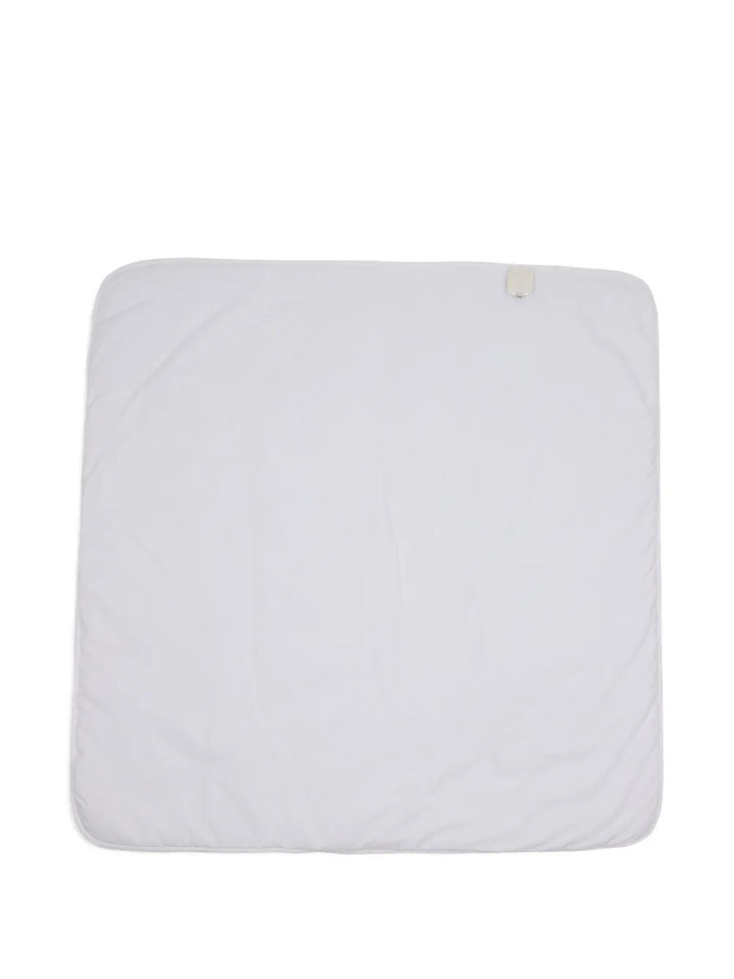 Coperta a fiori con ricamo