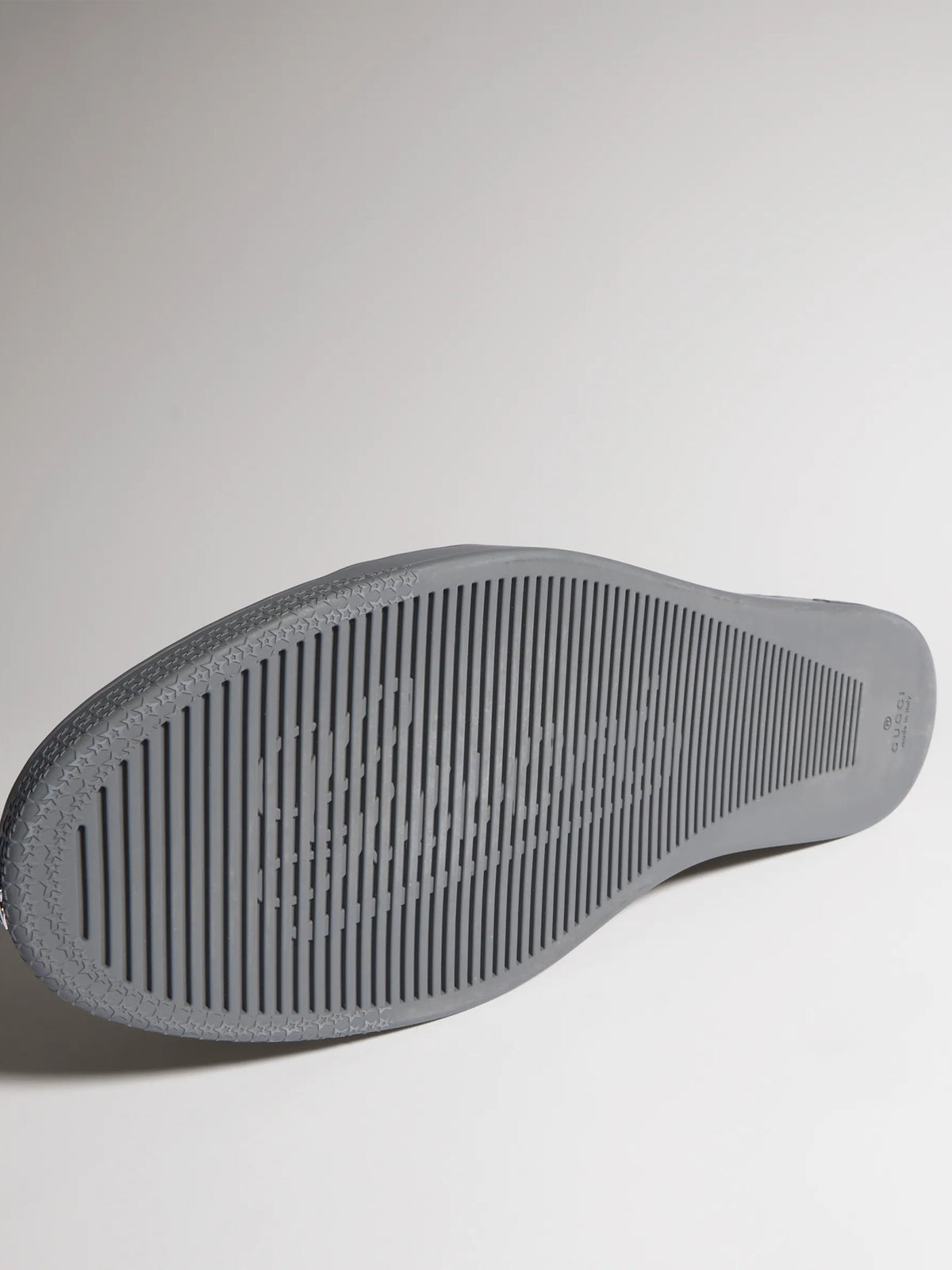 Sneakers bassa elasticizzata
