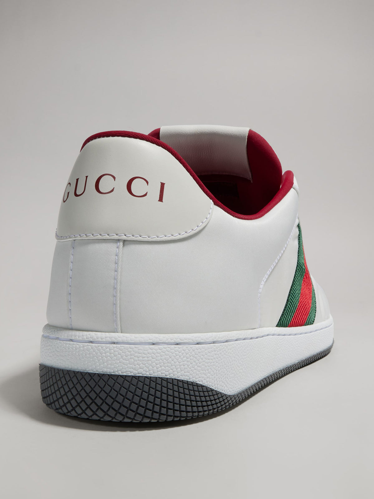 Sneakers Screener
