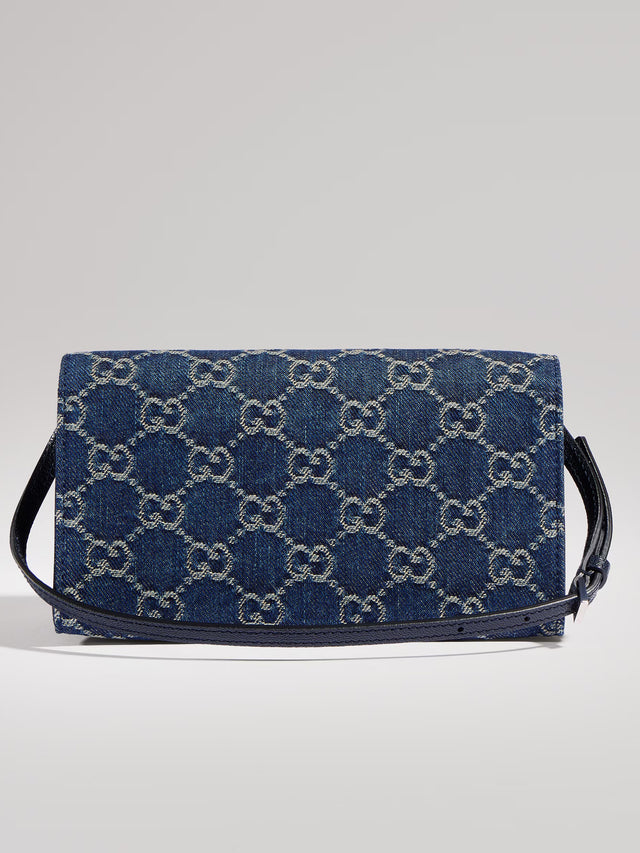 Small pouch with strap and Gucci plaque