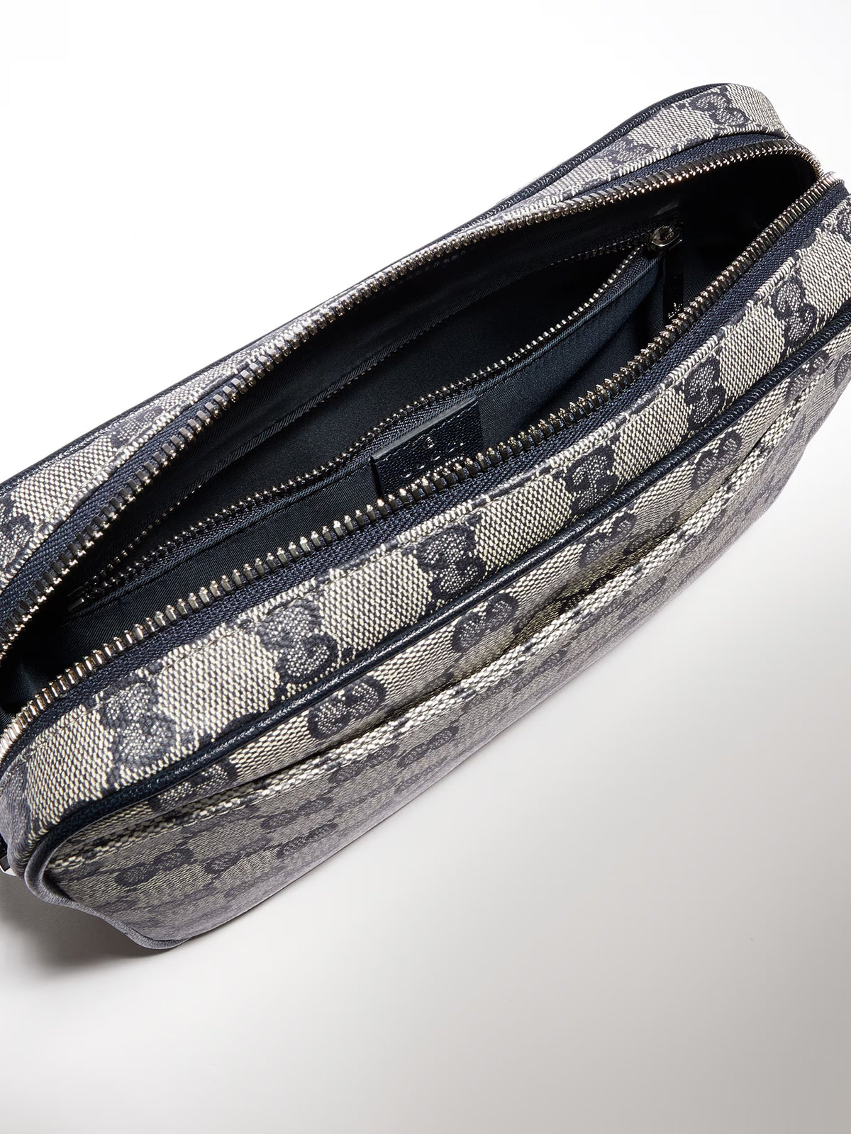 Borsa a tracolla Gucci Essence Classic misura piccola