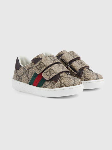 Sneaker Ace