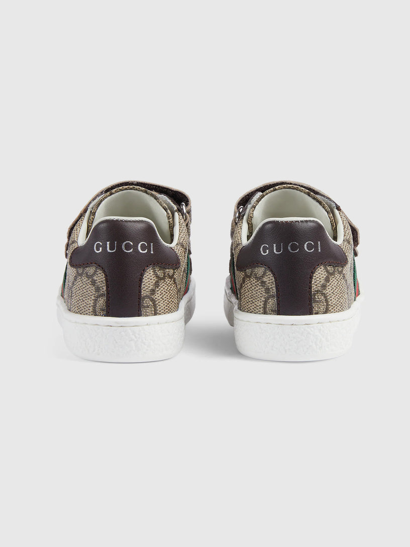 Sneaker Ace
