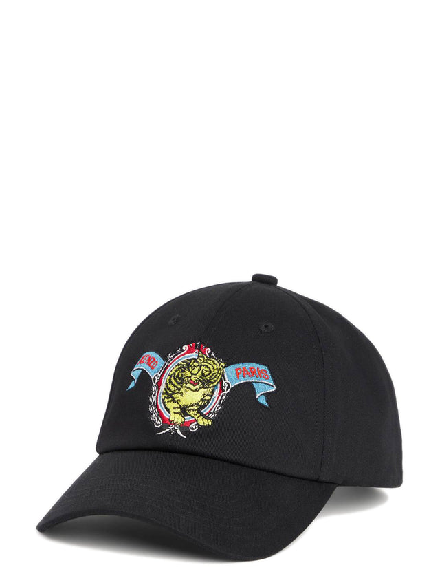 Cappello con ricamo