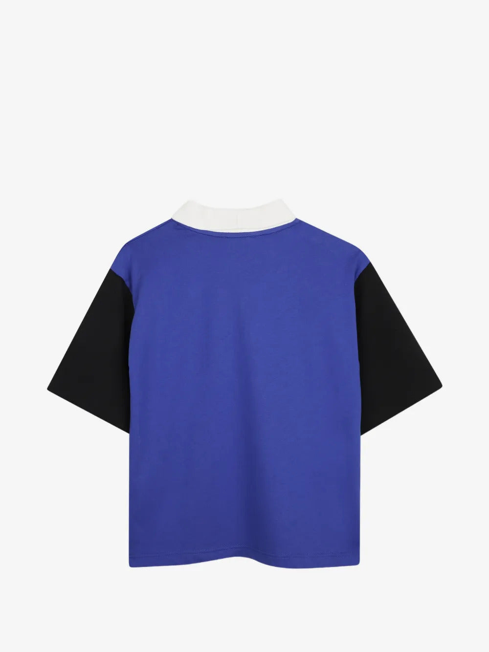 Polo con logo