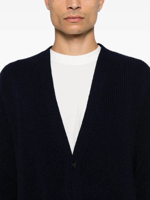 Knitted cardigan