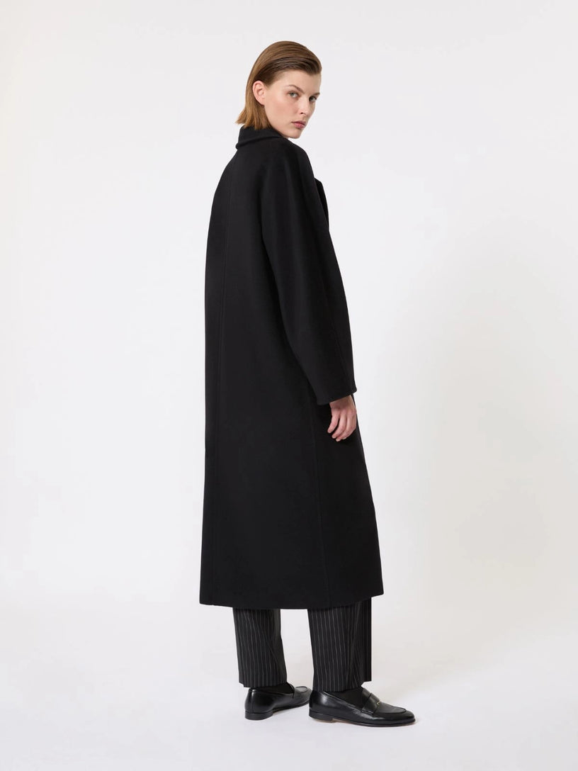 101801 Icon Coat Madame