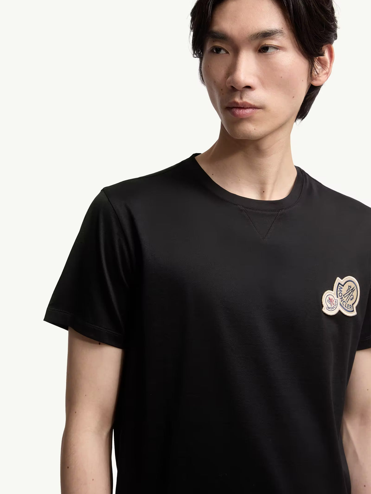 T-shirt in cotone con doppio patch logato