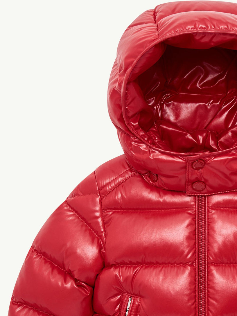 Piumino corto Moncler Maya con cappuccio