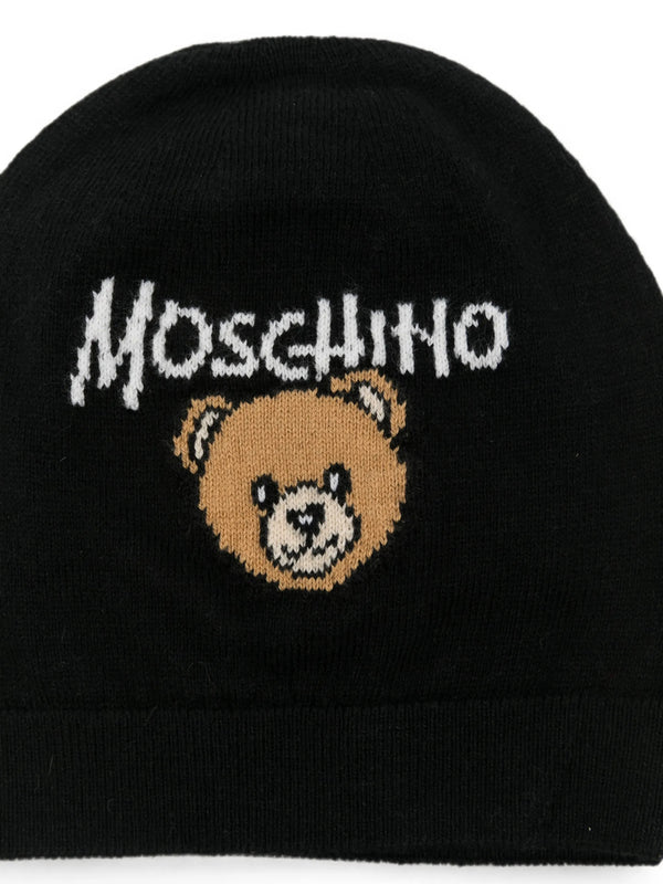 Cappello con ricamo