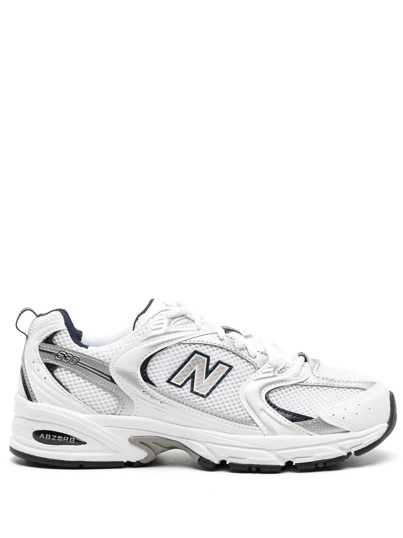 Sneakers 530