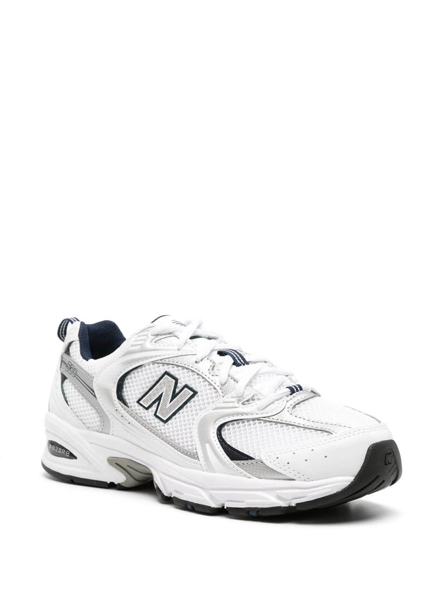 Sneakers 530