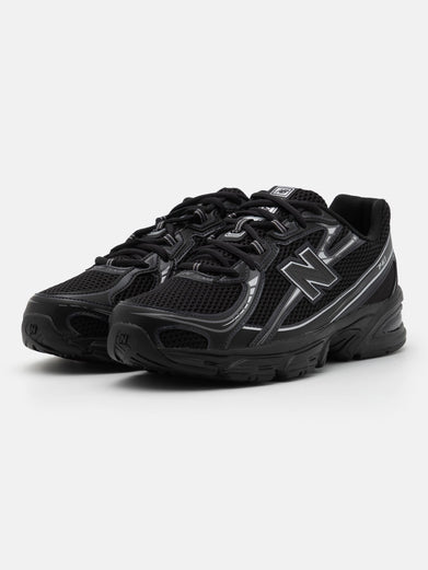 Sneakers 740