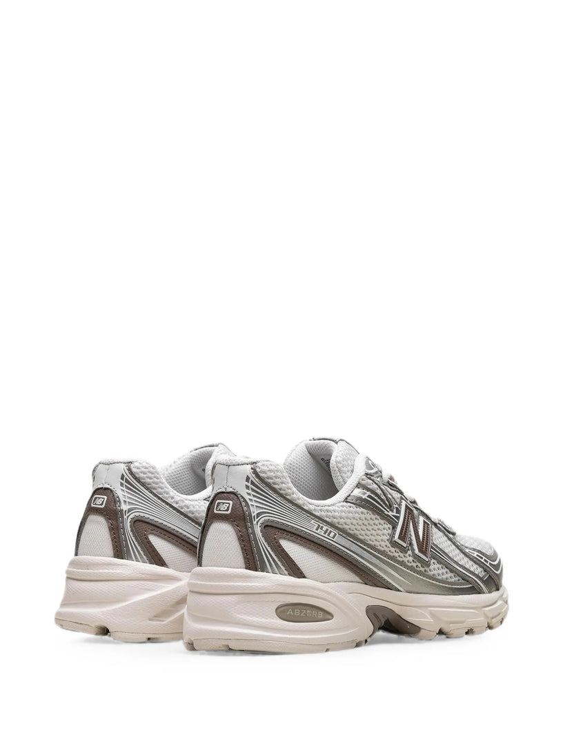 Sneakers 740