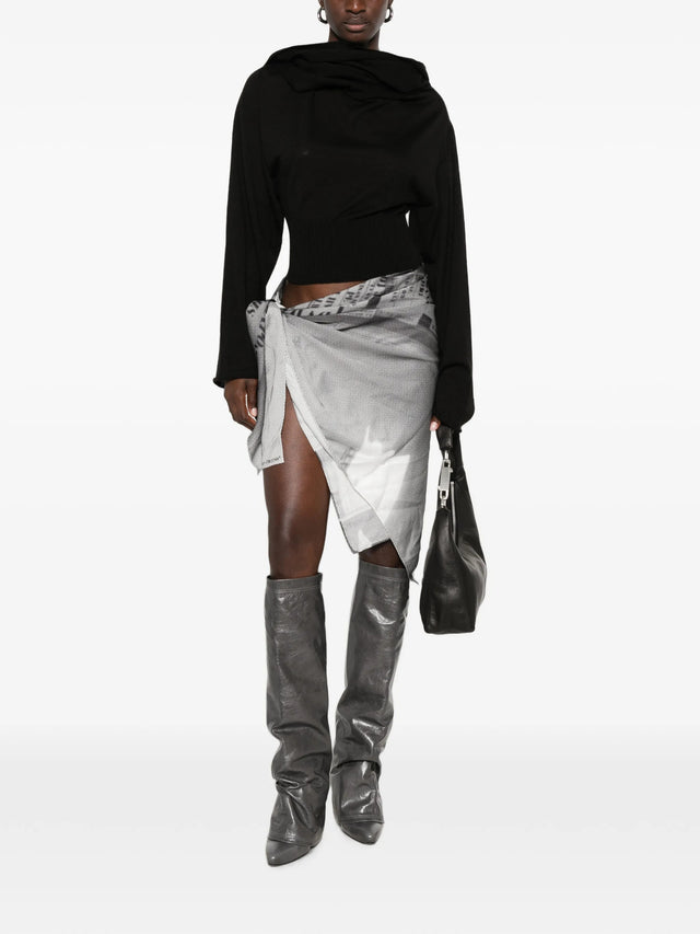 Scarf top